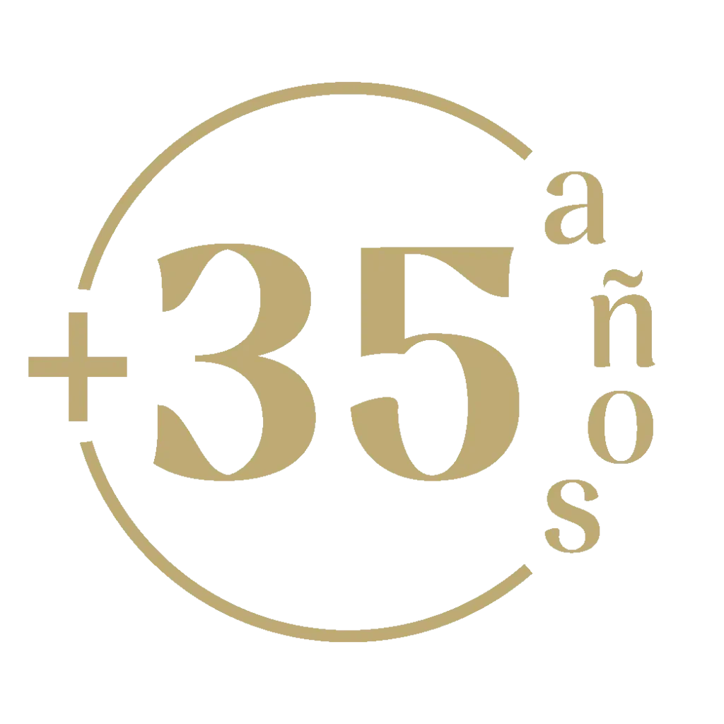 Más de 35 años