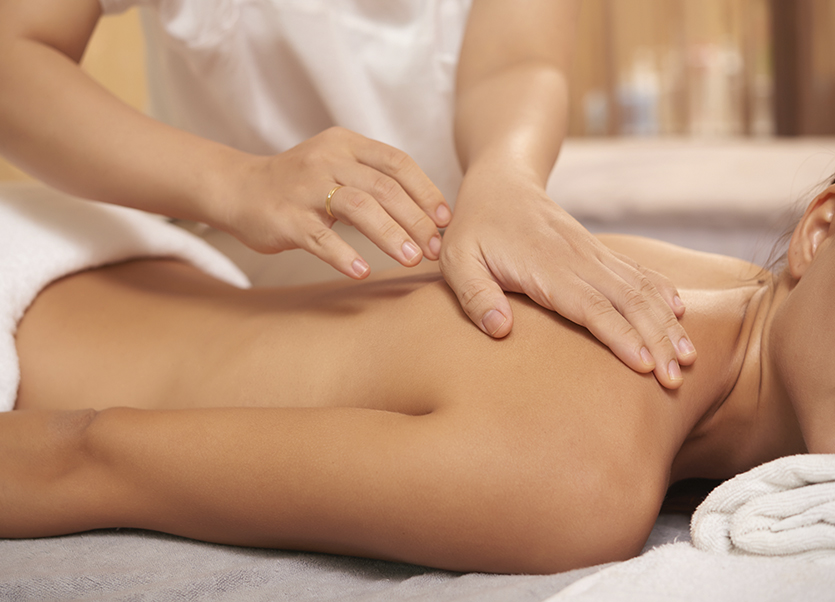 aparato de presoterapia en cabina de tratamiento